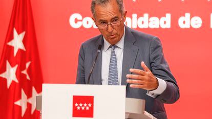 El vicepresidente de la Comunidad de Madrid, Enrique Ossorio, durante una rueda de prensa.