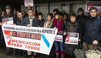 Protesta de enfermos de hepatitis C en Santiago