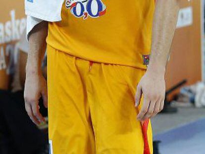 Marc Gasol se retira tras la derrota.