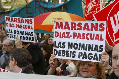 Trabajadores de Viajes Marsans durante la manifestación que tuvo lugar el pasado día 7 en Madrid.