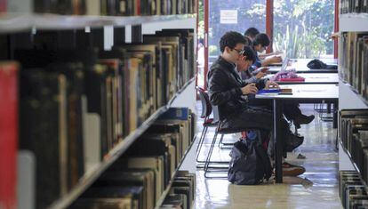 Estudiantes en la Universidad Nacional Autónoma de México.