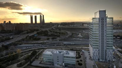 Torre Chamartín en Madrid, uno de los edificios de Merlin Properties en la capital.