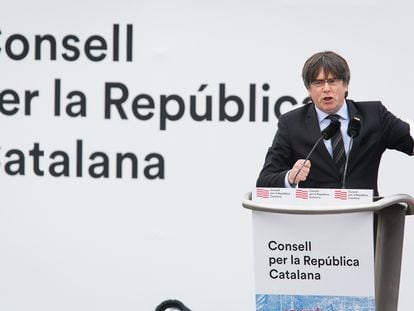 Acto del Consell per la República, con la presencia del expresidente catalán, Carles Puigdemont, en febrero de 2020.
