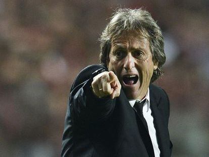 El entrenador del Benfica, Jorge Jesus, durante el partido contra Rio Ave.