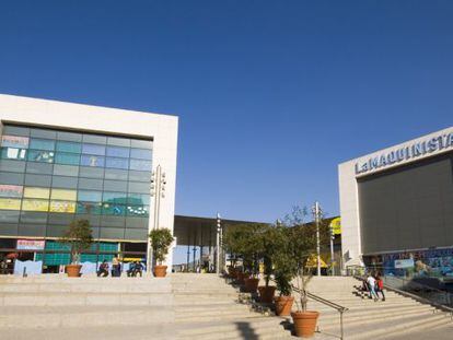 Centro comercial La Maquinista en Barcelona