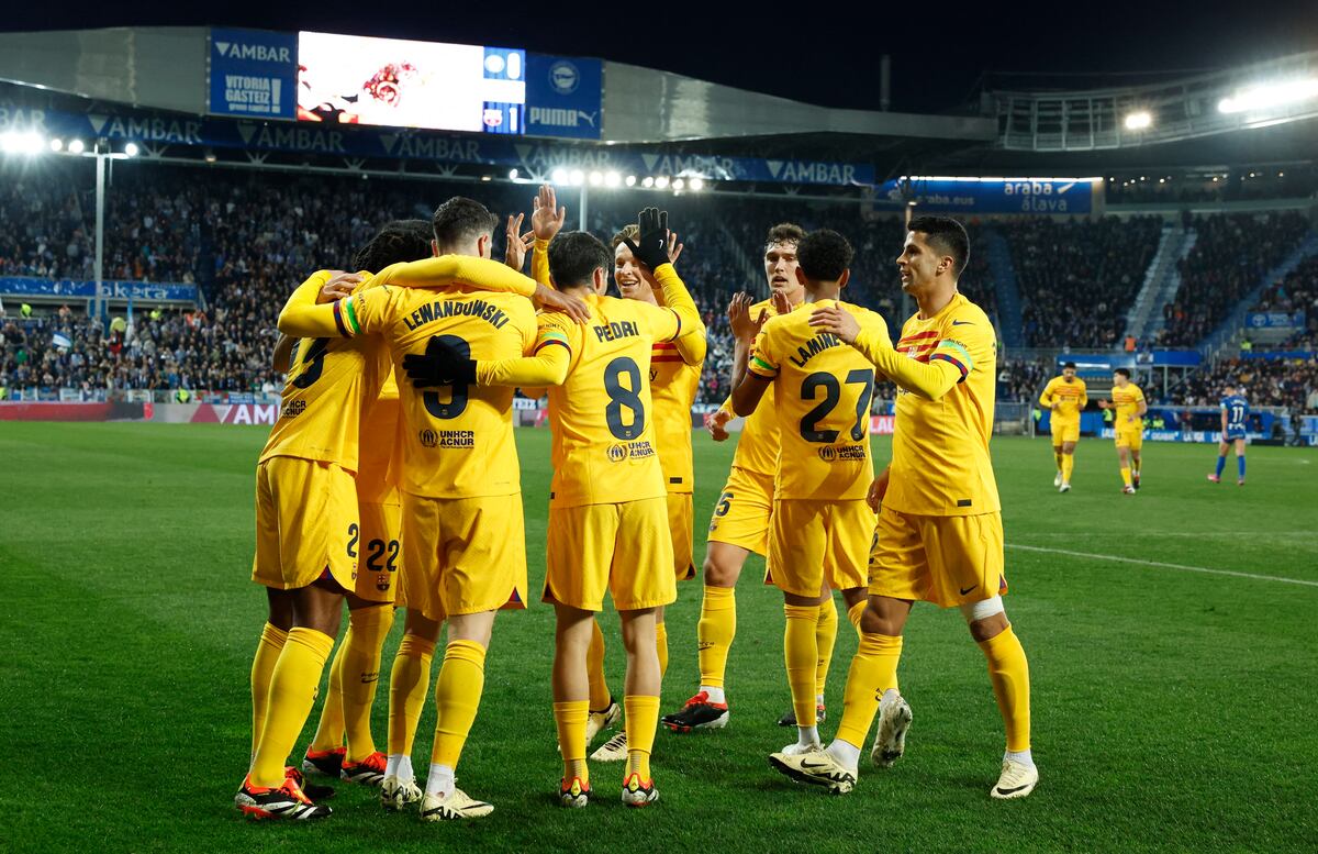 Alavés – Barcelona, en directo | Lewandowski adelanta al Barça en Mendizorroza con una gran definición | Fútbol | Deportes