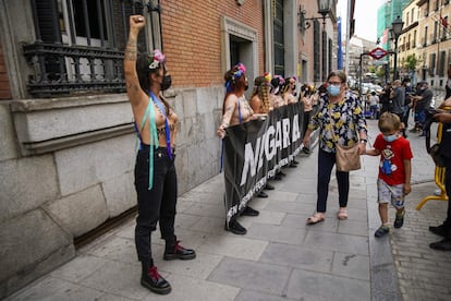 Ativistas do Femen, em frente ao Ministério da Justiça.