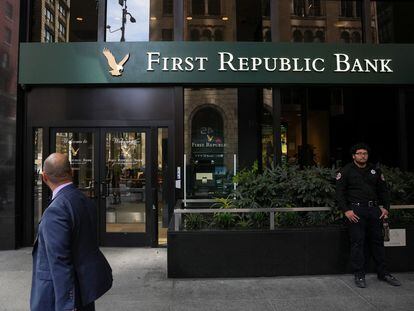 Una sucursal del First Republic Bank, este viernes en San Francisco (California).