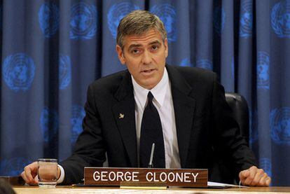 El actor George Clooney hablando en la ONU tras ser nombrado mensajero de buena voluntad, en 2008.