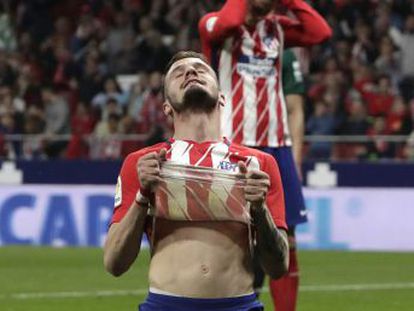 Las tablas acercan más la Liga al Barcelona, pero mantiene al equipo de Setién en los puestos europeos