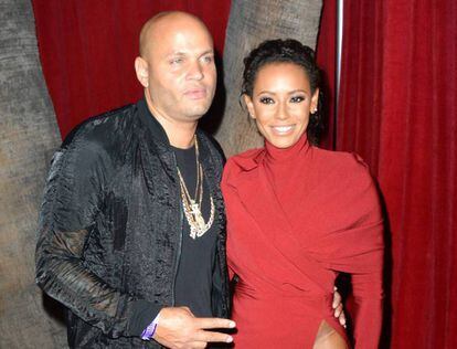 Stephen Belafonte y Melanie Brown, en agosto de 2016.