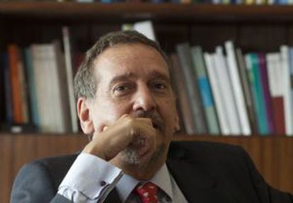 El ministro de Ciencia de Argentina, Lino Barañao. / RICARDO CEPPI