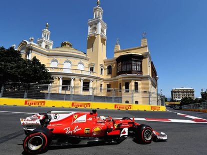 Vettel, en el circuito de la ciudad de Bakú.