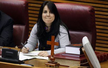 La diputada de EUPV Esther López, durante la sesión de constitución de las Cortes Valencianas