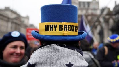 Protestas contra el Brexit frente al Parlamento del Reino Unido.