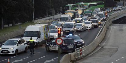  Control de la policía nacional en Madrid.