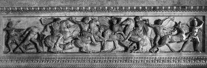 Sarcófago del rey Abdalónimo de Sidón, amigo y aliado de Alejandro. Por un tiempo fue considerado el del propio conquistador, ya que está decorado con imágenes suyas.