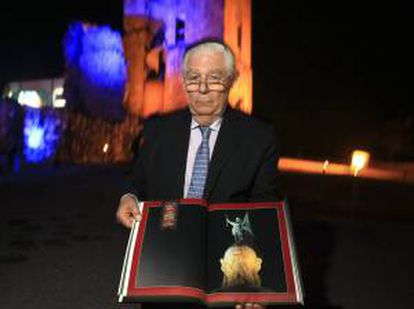 El español Luis Blas Aritio presenta su libro "Vasco Núñez de Balboa y Los Cronistas de Indias" en las ruinas de Panamá la Vieja en Ciudad de Panamá.