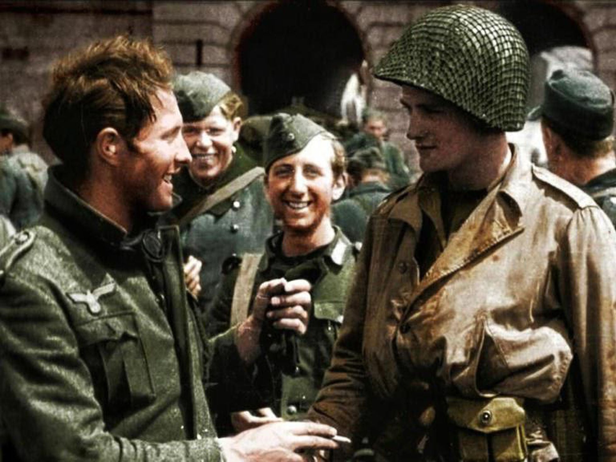 El combate que soldados alemanes y estadounidenses libraron codo a codo  contra tropas de las Waffen-SS | Cultura | EL PAÍS