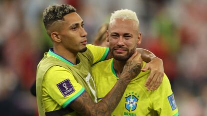 El número 10 de Brasil, Neymar, llora al final del partido contra Croacia, en el que su equipo perdió en penaltis.