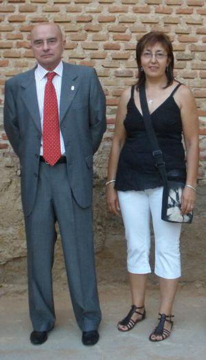 Heliodoro Calderón, alcalde de Villalobos, y Mercedes Caso, teniente alcalde.