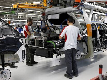 Trabajadores de la factor&iacute;a de Seat en Martorell (Barcelona).