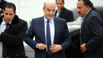 El primer ministro tunecino, Hamadi Jebali, llega a la ronda de negociaciones para la formación de un Gobierno tecnócrata.
