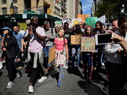 Greta Thunberg marcha por las calles de Nueva York este viernes.
