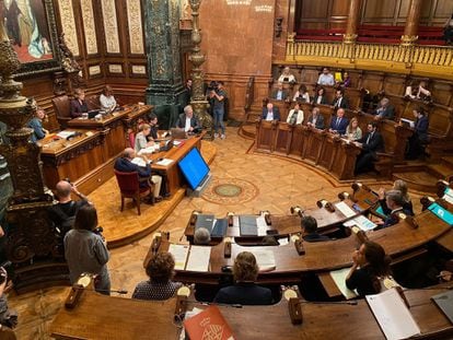 Pleno del Ayuntamiento de Barcelona, este viernes.