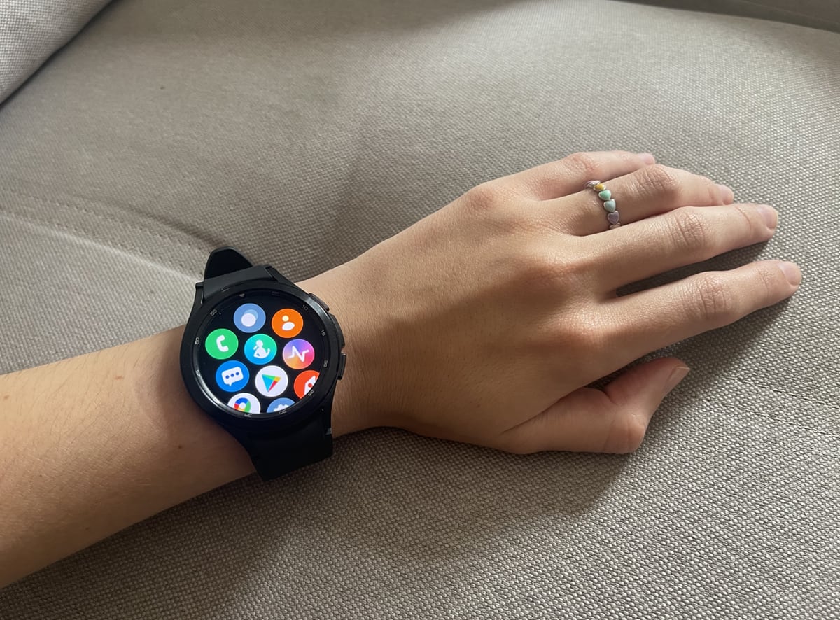 Experto Hacer Giro de vuelta Samsung Galaxy Watch 4 Classic, a prueba: un reloj para medir la grasa  corporal y detectar ronquidos | Tecnología | EL PAÍS