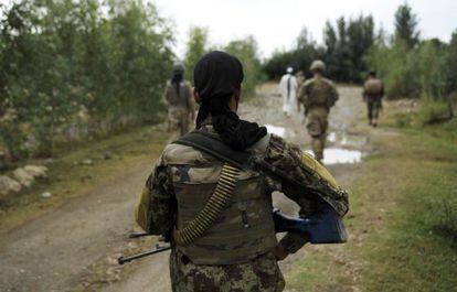 Un soldado afgano en un operativo conjunto con la OTAN.