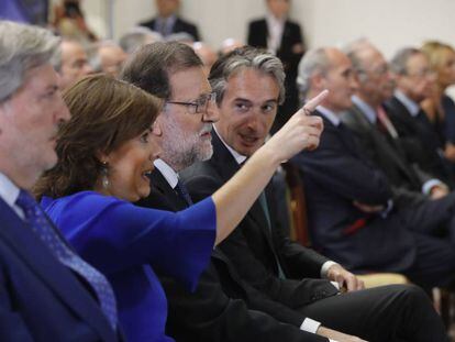 Mariano Rajoy, Íñigo de la Serna, Soraya Sáenz de Santamaría i Íñigo Méndez de Vigo.