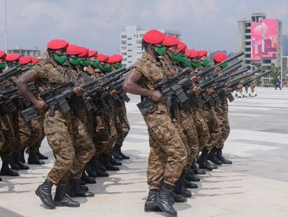 El Ejército etíope desfila en Addis Abeba el 10 de septiembre de 2020.
