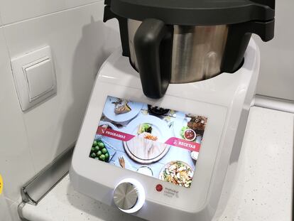 Ponemos a prueba el robot de cocina de Lidl más innovador.
