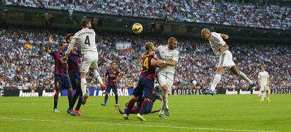 Pepe marca el segon gol del Reial Madrid.