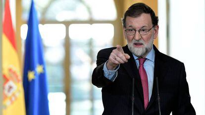 El presidente del Gobierno, Mariano Rajoy, durante su última conferencia de prensa en 2017.