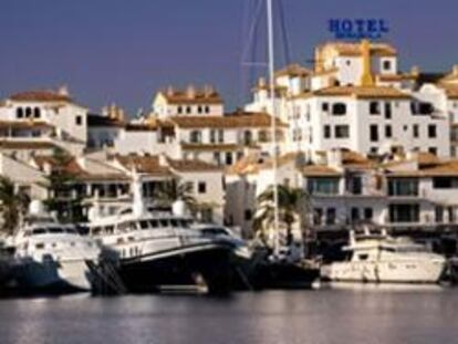 Marbella resucita gracias a su espíritu internacional