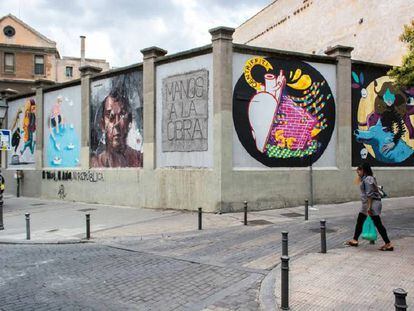 Grafitis en Tabacalera, resultado de la primera edición de 'Muros de Tabacalera'.