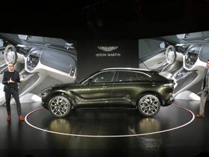 Coche Aston Martin DBX, en su presentación en Pekín (China) en noviembre pasado.