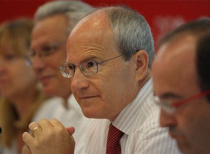 El presidente de la Generalitat, José Montilla, durante la reunión de ayer de la Ejecutiva del PSC.