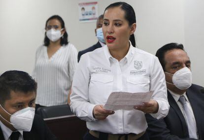 La alcaldesa de Cuauhtémoc, Sandra Cuevas, ha ofrecido disculpas públicas a los mandos policiales que la denunciaron por agresión.