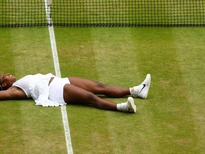 Serena celebra el triunfo frente a Kerber.