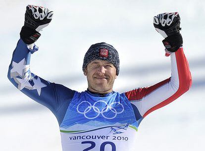El esquiador estadounidense, de 32 años, sube a lo más alto del podio tras ganar en el supercombinado