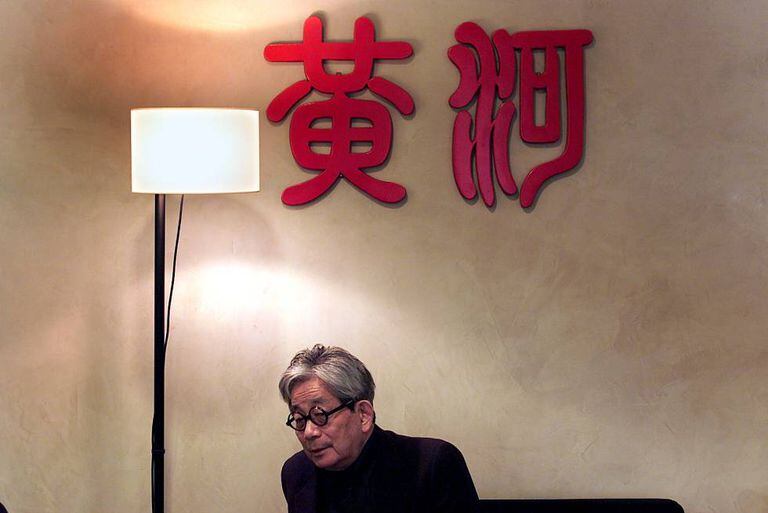 El Nobel japonés Kenzaburo Oé, en la Casa Asia.