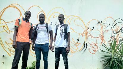 Malick Mbaye, Aziz Ndoye y Yacine Samba, jóvenes agricultores senegaleses que estuvieron en Albacete recogiendo fruta en 2022.