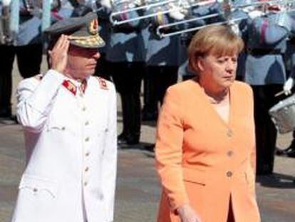 Angela Merkel a su llegada a Chile