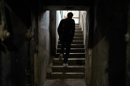 Filippenko abandonó su vida instalaciones del refugio soviético donde se ha habilitado el búnker refrigerado para los medicamentos en Járkov.