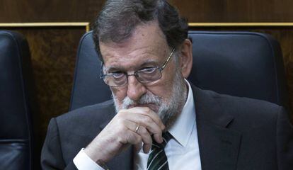 El presidente del Gobierno, Mariano Rajoy durante una sesión parlamentaria en Madrid.