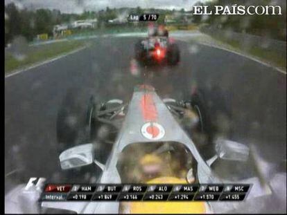 Button triunfa bajo la lluvia por delante de Vettel y Alonso. <strong>Especial: <a href="http://www.elpais.com/deportes/formula1/">Mundial de Fórmula 1</a></strong>     