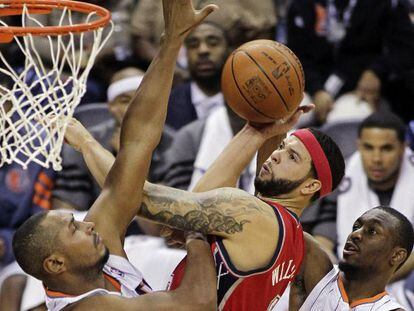  Deron Williams, durante el partido